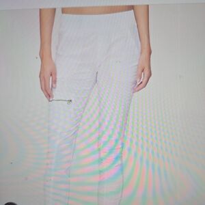 XCVI Wearables‎ Rushed Leg, Side Zipper White Pants L